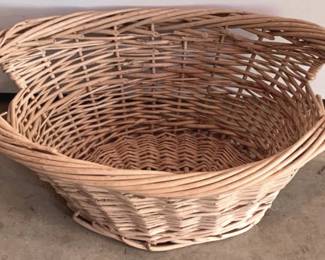 44 - Vintage Laundry Basket - 24" x 17" x 11"