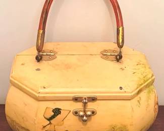 475 - Wood Purse - 6" x 8" x 6"