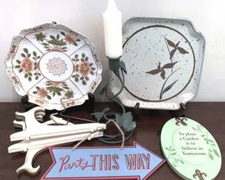 472 - Lot of Assorted Items