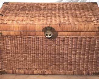 565 - Wicker Blanket Chest - 20" x 36" x 20"