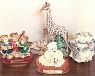 371 - 4 Animal Figurines