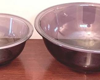 408 - 2 Purple Pyrex Mixing Bowls - 7" & 10" Round