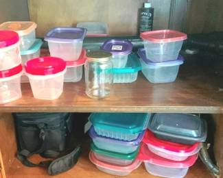 286 - Cabinet Lot Plastic Storage Containers