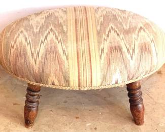 40 - Foot Stool - 12" x 18" x 10"