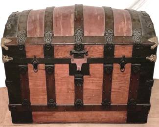 569 - Dome Top Trunk - 36" x 34" x 20"