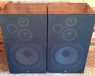 538 - 2 JCPenney Speakers - 29" x 16" x 12" You are buying a used as-is electric/electronic item. We do not guarantee all components are present, and if it is not expressly stated, it is untested.
