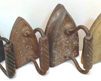 520 - Lot of 4 SAD Irons