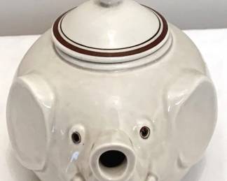491 - Fitz & Floyd Elephant Teapot - 5" Tall