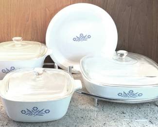336 - 4 Corningware Dishes, 3 with Lids