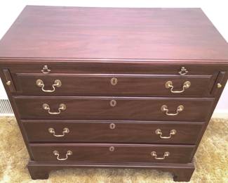 258 - Jemle; Jarros Server Chest - 30" x 34" x 18"