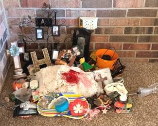 544 - Lot of Assorted Items