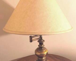 161 - Lamp - 21" Tall You are buying a used as-is electric/electronic item. We do not guarantee all components are present, and if it is not expressly stated, it is untested.
