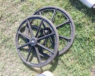 2 wheel chair wheels