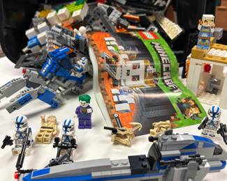 Legos set plus random mini figures