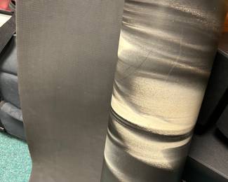 Lululemon marble workout mat