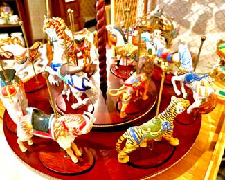 Electric carousels