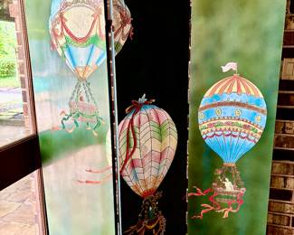 Charming 3 panel air balloon screen