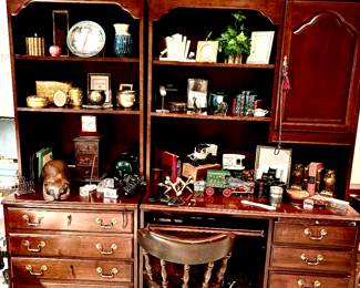 Ethan Allen 2 piece unit