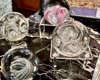 Collectible paperweights