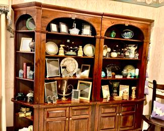 Ethan Allen bookcase shelf unit