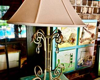 Metal base lamp