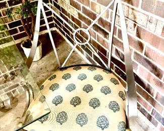 Chair without back seat cushion
