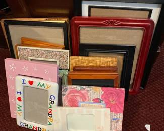 picture frames 