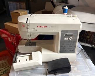 Singer 6180 Brilliance Sewing Machine