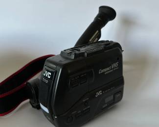 JVC GR-AX2 Compact VHS camcorder