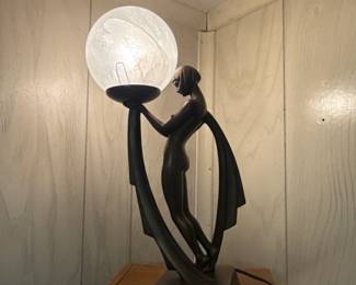 "Dancer Lamp" Art Deco Lamp