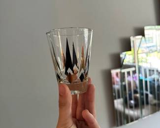 Anchor Hocking Mid Century "Golden Peaks" whiskey Glass
