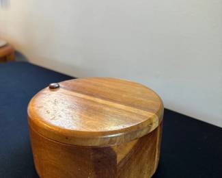 Wooden Salt and Pepper Box Cellar