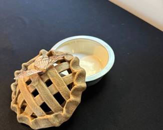 Ceramic Mini Apple Pie Trinket Dish
