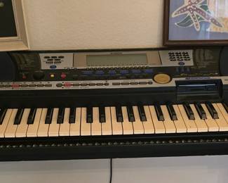 Yamaha Keyboard 