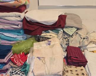 Towels - Blankets 