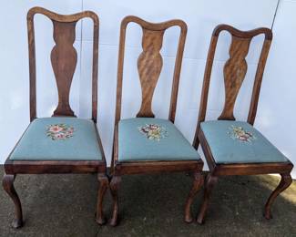 Set of Three Vintage Queen Anne Dining Chairs with Floral Needlepoint Seats