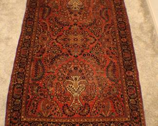 Sarouk Style Persian Wool Rug 1910 to 1920s