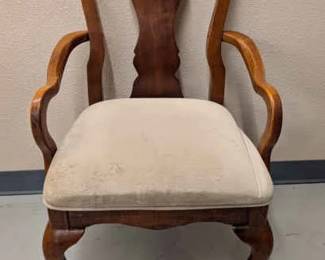 Vintage Queen Anne Armchair with Carved Shell Motif