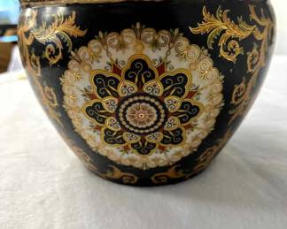 Chinese Ceramic Pot Black and Gold