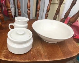 Fitz and Floyd's "EVERYDAY WHITE" Such an unusual combination!