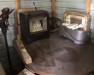 Heaters on metal table