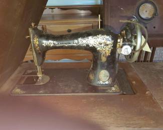 1910 Singer