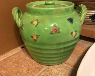 Cookie jar