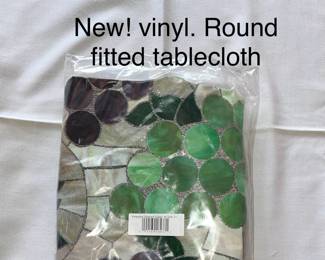 Round Vinyl Tablecloth Grapes