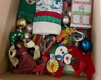 Christmas Decor Ornaments, Bags, Finger Towels, Labels