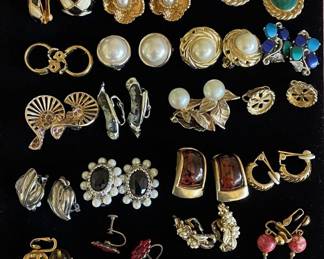 Vintage Clip on Earrings