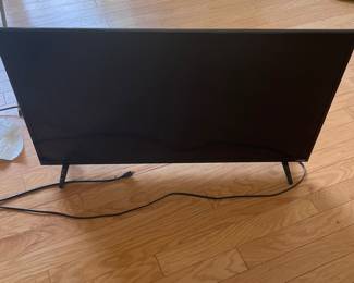 TV Screen- Works with Roku Stick