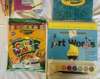 Art Smock (2) Crayloa- Crayola Washable Tempura - Finger Paints- Art works