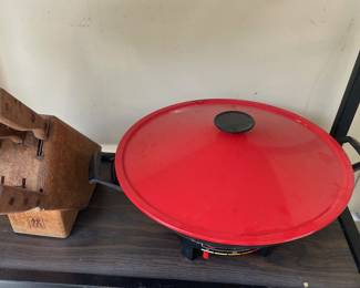 Knife Block with Knifes & Electric Wok
