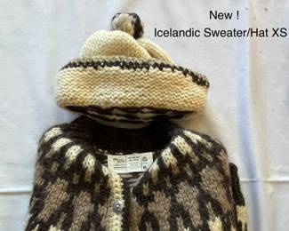 Icelandic Wool sweater with Hat- XS - Water resistant- Fair Isle Pattern. New!